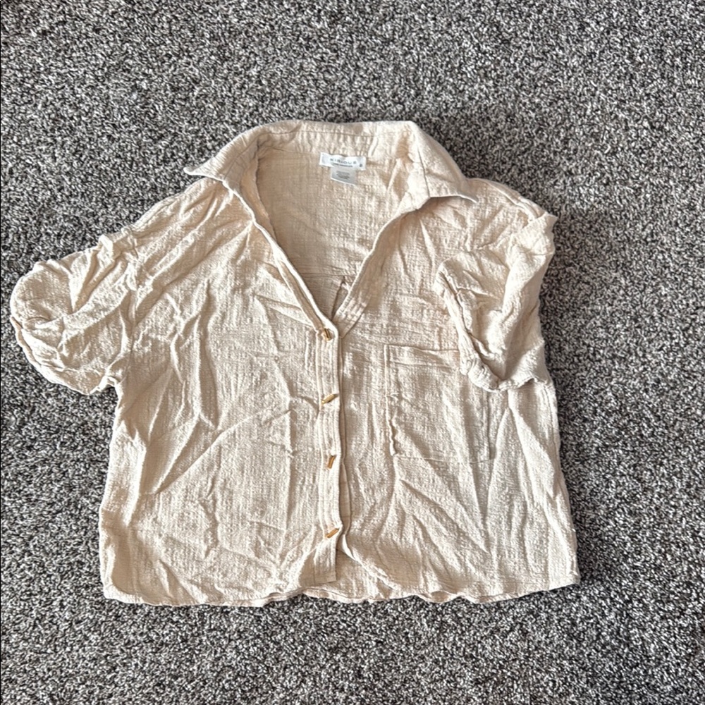 Women's Cream Button-Up Top